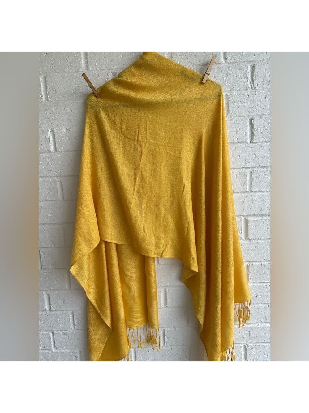 Elegant Yellow Scarf with 3.5” Fringe on the edges. Paisley design Tone on tone - Picture 2 of 15